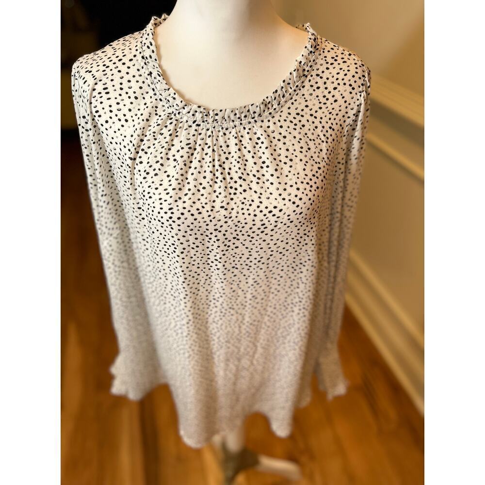 Carolina Belle White Black Dots Ruffle Neck Blouse Plus 2X - Picture 2 of 9
